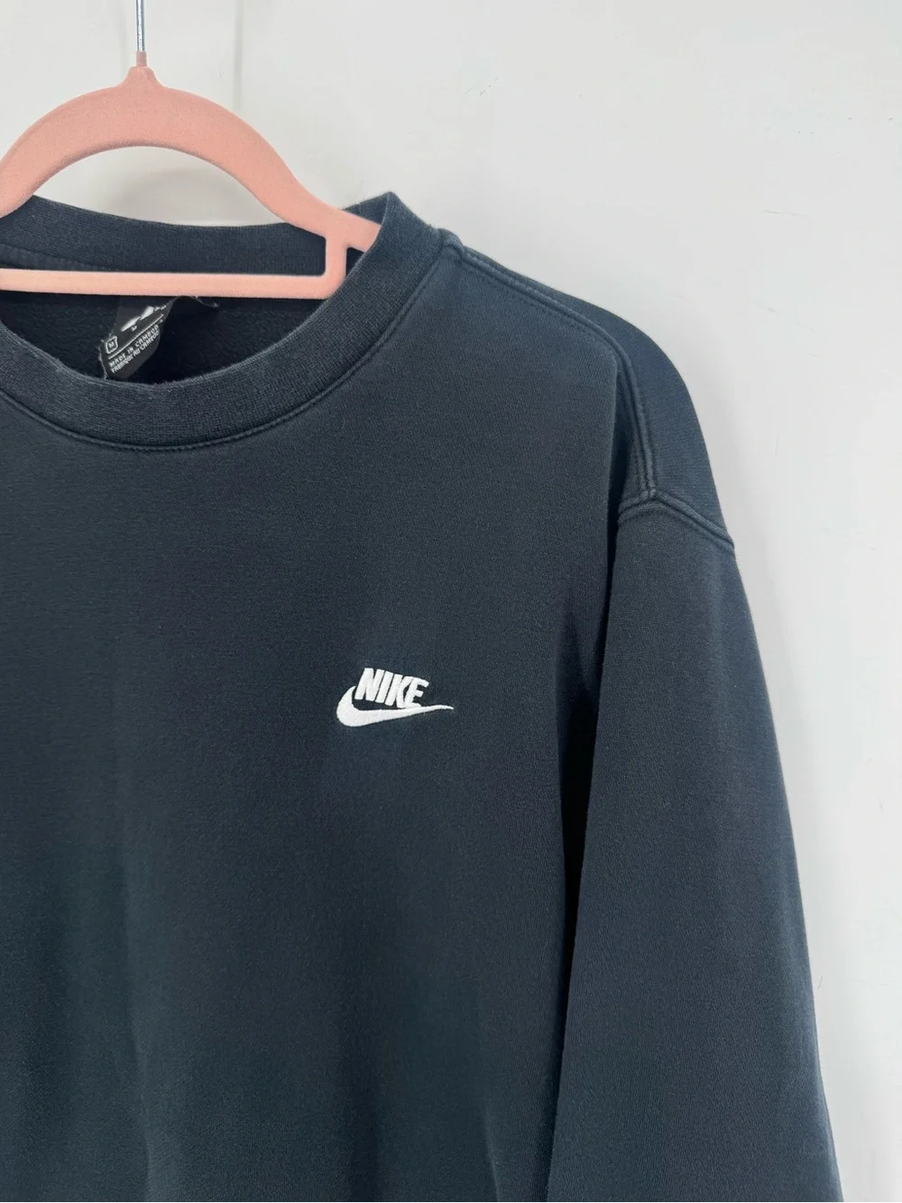 Nike Black Neutral Everyday Men's Women's Crew Neck Worn In Sweater Size Medium